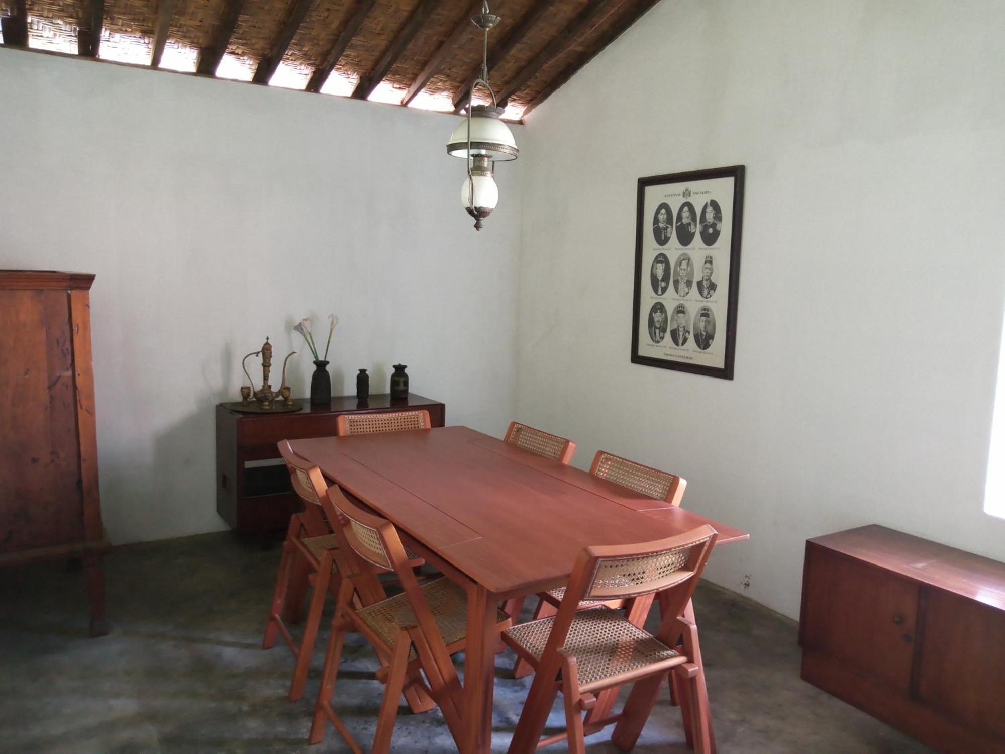 Ohmmstay - Rumah Pendopo Tanjungtirto Bagian luar foto