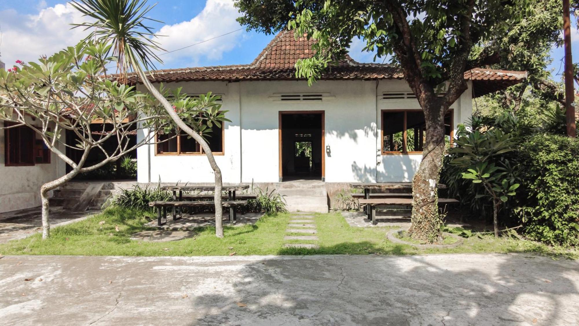 Ohmmstay - Rumah Pendopo Tanjungtirto Bagian luar foto